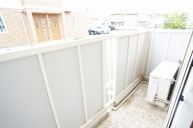 グリシーヌ・パレⅡB棟のバルコニー