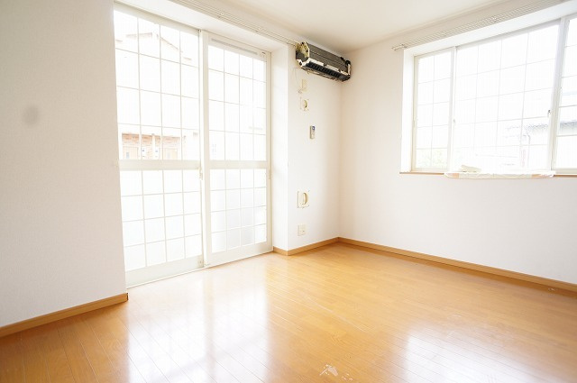 グリシーヌ・パレⅡB棟の居間・リビング