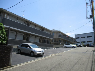 【駐車場】 | シズコスタⅡ | いつでも目の届く敷地内に駐車場があります♪お車をお持ちのファミリーさんにオススメです☆