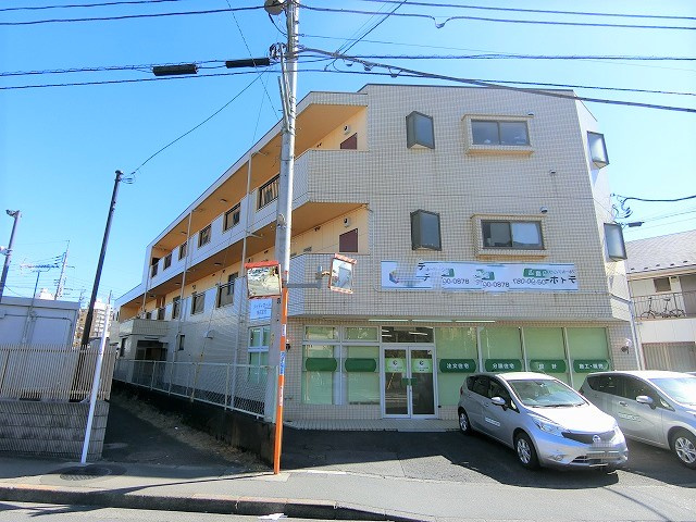 アミー松原の外観