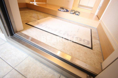 【玄関】 | セジュール石田森南