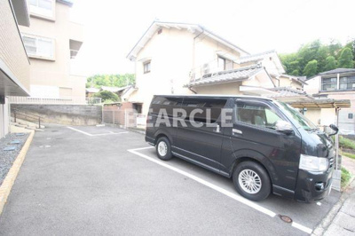【駐車場】 | ブリランテ大谷 | 駐車場完備です