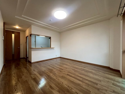 【居間・リビング】 | ルーエンハイム | リビング