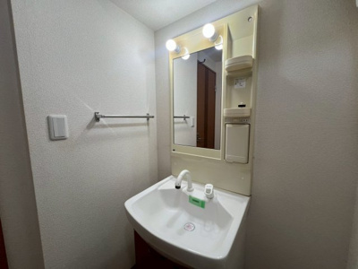 【洗面所】 | ルーエンハイム | シャンプードレッサー＆洗濯機置き場