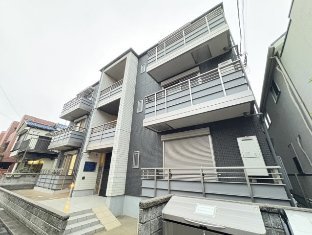 カーサグランデ本八幡の外観