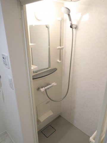 カーサ本八幡のシャワールーム