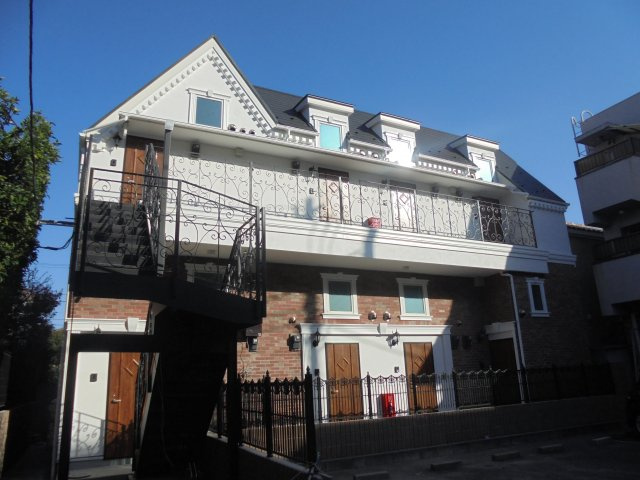 カーサ本八幡の外観