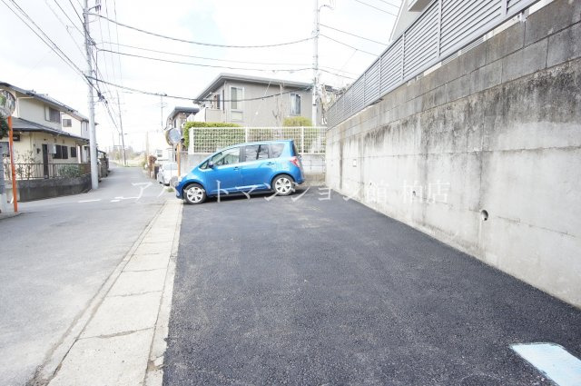 カトレアⅠの駐車場