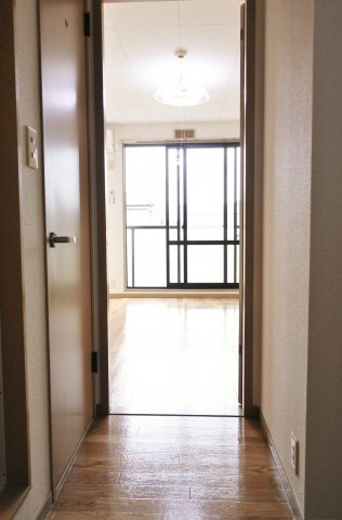 コーポウインズBの内装