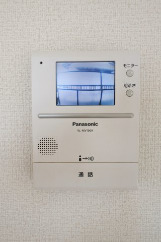 コーポウインズBの設備|ＴＶインターホン付き