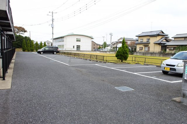 コーポウインズBのその他共用部分|駐車場スペース