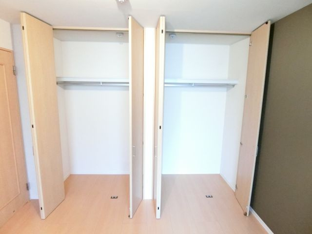 シャーメゾン竹城庵の収納