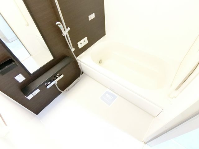 シャーメゾン竹城庵の浴室