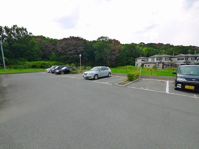 グリーンヒルＴ・Ｙの駐車場|駐車場があります