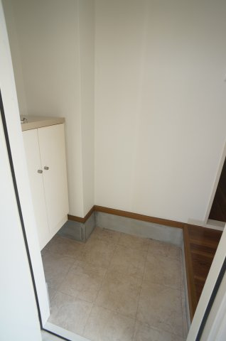 ニューフレグランス阪本の玄関