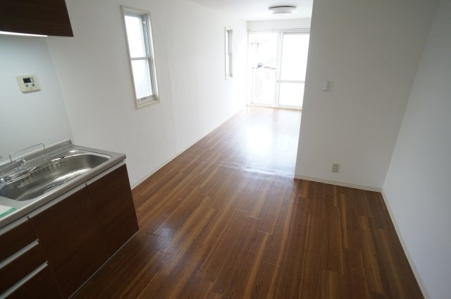 ニューフレグランス阪本の居間・リビング