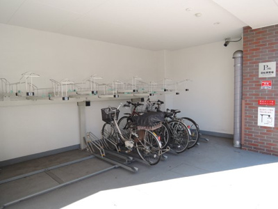 【その他共用部分】 | セルアージュ横濱桜木町ラフィネ | 自転車置き場