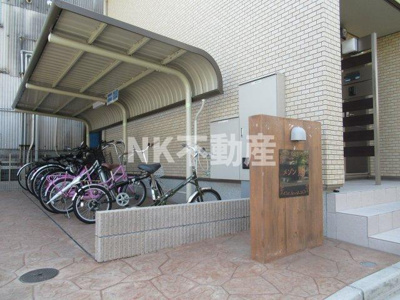 【エントランス】 | メゾン勝（長田賃貸） | 敷地内です