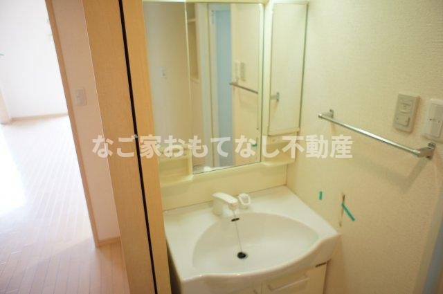 【洗面所】 | ハピネス天塚 | ハピネス天塚　西区の物件はなご家おもてなし不動産へ。