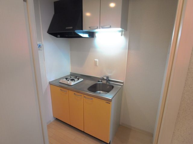 CITYSPIRE神戸元町（旧コスモコート元町）のキッチン