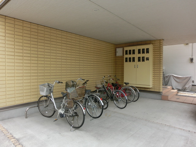 舞ハイツのその他共用部分| 舞ハイツ　駐輪場