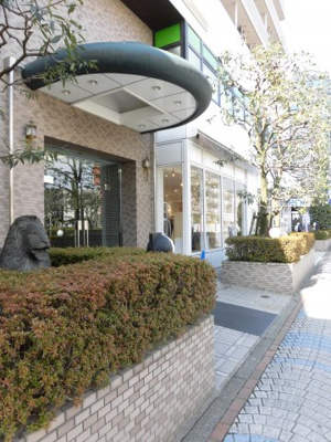 【エントランス】 | ライオンズプラザ河辺駅前