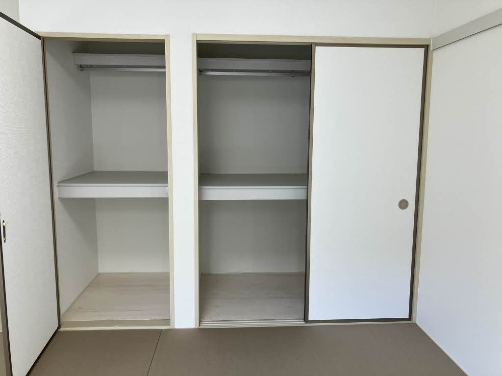 フレグランス竹原　Ａ棟の収納