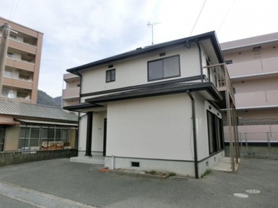【外観】 | 秦貸家 | 外観もきれいです