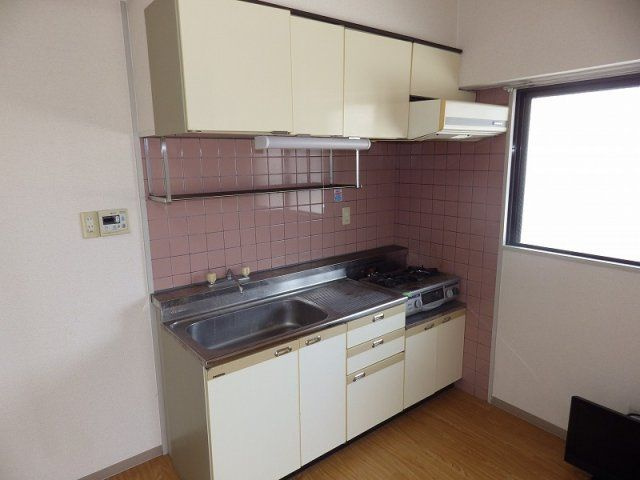 【キッチン】 | レスカール鵜の森