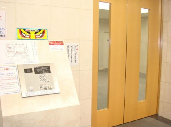 ライトコート四谷のセキュリティ|オートロック