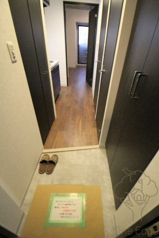 N°77UMEDAの玄関