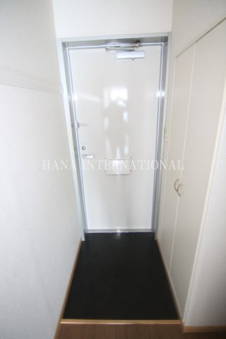 パークサイド足立入谷の玄関