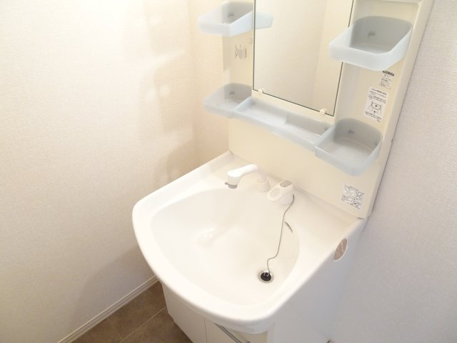 レセンテ花水木Bの独立洗面台