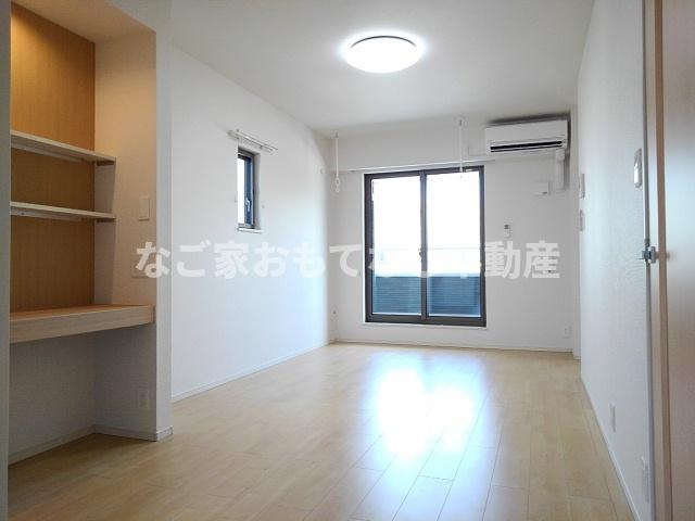 【居間・リビング】 | フォレスト比良西Ⅱ