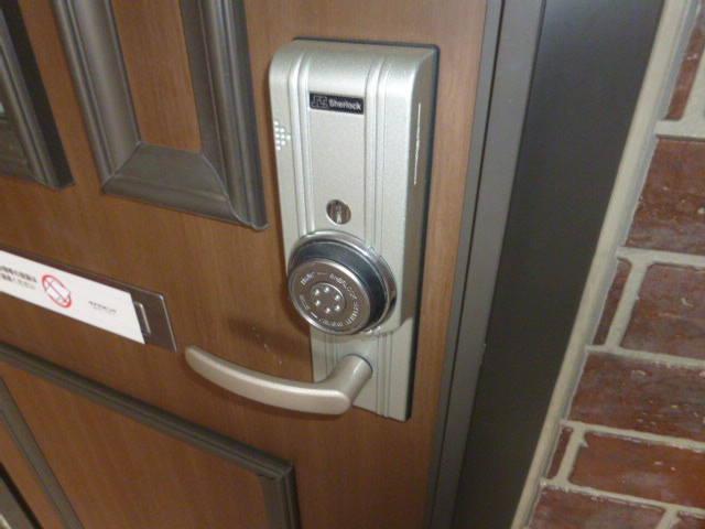 ＥＣＯ－レジデンス「モア」Ｃのセキュリティ