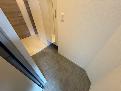 【玄関】 | アンファン　ナッツ | ※同物件別室参考写真