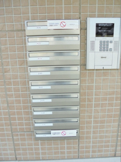 【エントランス】 | メールボックス