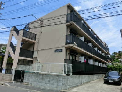 【外観】 | Ｕ－ＨＯＵＳＥ花輪ヶ丘 | Ｕ－ＨＯＵＳＥ花輪ヶ丘　鉄筋コンクリート造３階建