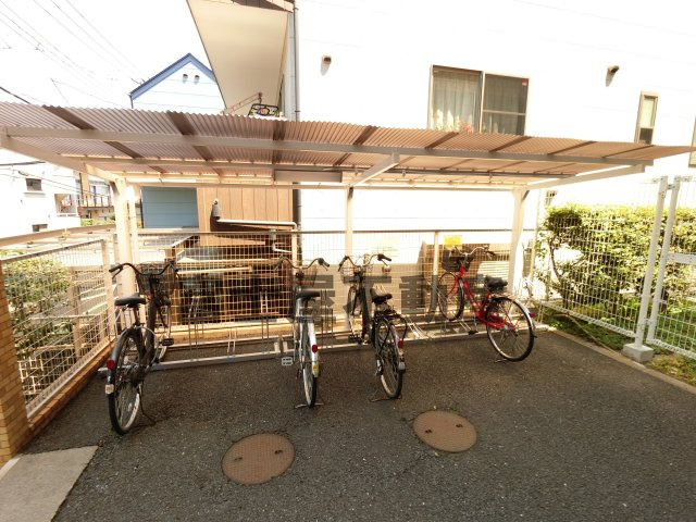 ライオンズマンション板橋第３の駐車場