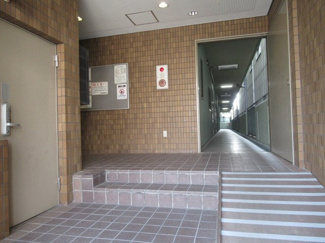 【ロビー】 | 建物の内部です