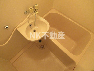 【浴室】 | ハイムリップルパートV（荒本賃貸） | お風呂で日々の疲れを落としましょう