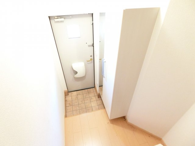 オブコニカの玄関