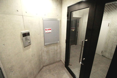 【エントランス】 | カムフォート登戸Ⅰ | オートロック付き！