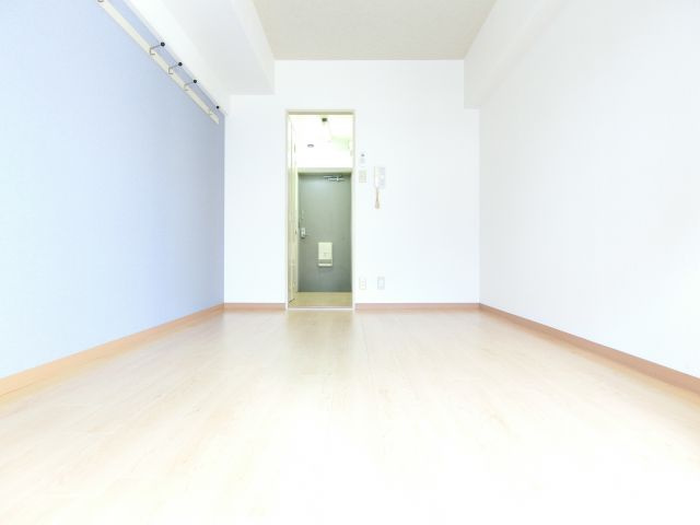 パイン北野田の居間・リビング