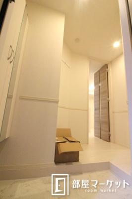 【玄関】 | ファミールカルミア | 同型タイプ