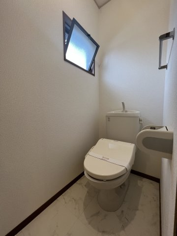 シャルマンのトイレ|温水洗浄暖房便座付き