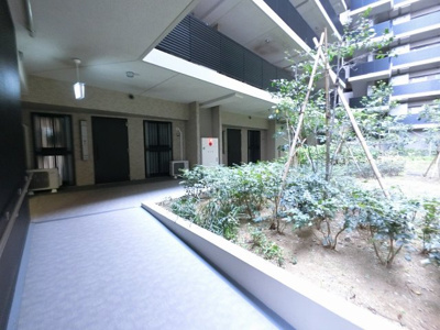 【エントランス】 | Ｂｒｉｌｌｉａ　Ｃｉｔｙ横浜磯子D棟