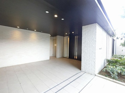 【エントランス】 | Ｂｒｉｌｌｉａ　Ｃｉｔｙ横浜磯子D棟