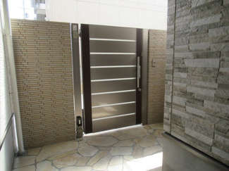 【ロビー】 | 建物の内部です