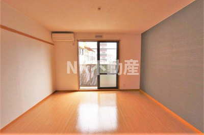 【子供部屋】 | リバーサイド・ルーチェ（高井田賃貸） | 洋室です